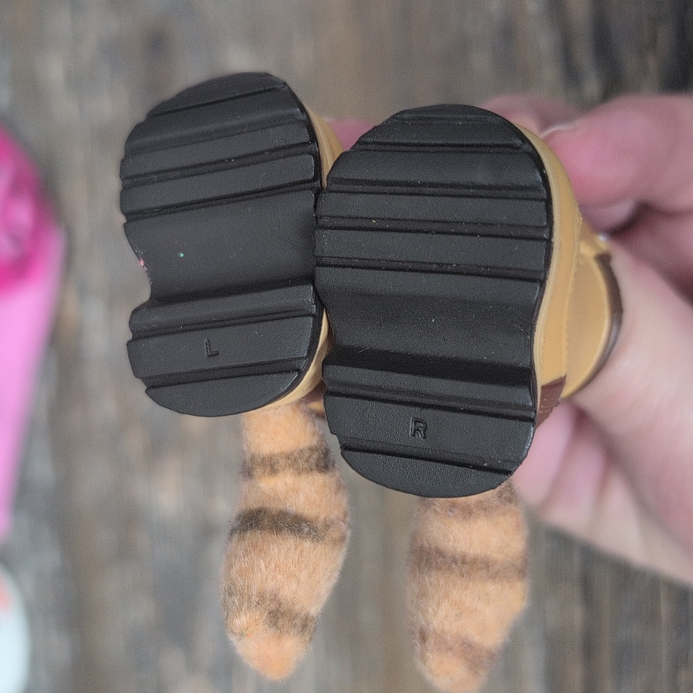 Hiking Boots with Raccoon Tail For Dolls - Picture 7 of 7
